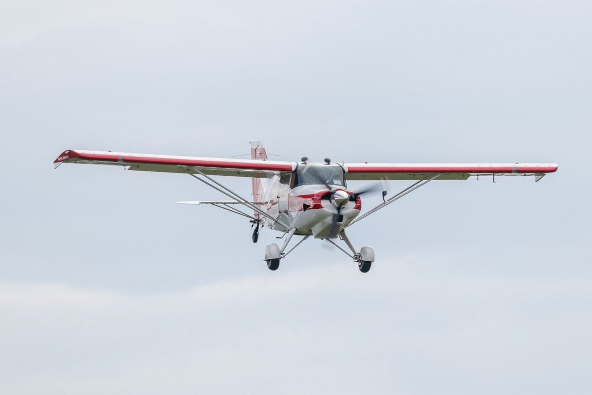 Plane landing