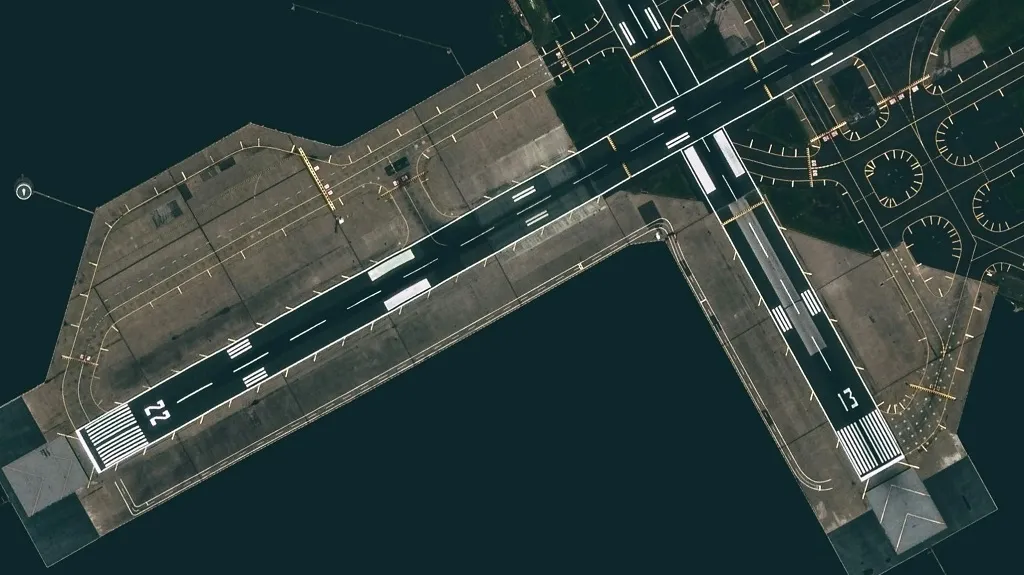 runway markings and distance